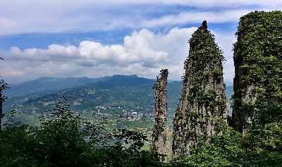 사진:무한/은시대협곡 6일#신상여행지 #노팁노쇼핑 #삼국지 #관광지중심 준5성호텔 #장강삼협 #선은야경투어 #무한유람선 #후베이성박물관