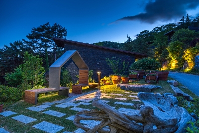 FOREST RESOM_외관_숙박소개