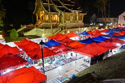 라오스 비엔티안/루앙프라방/방비엥 5일 #유네스코 세계유산 #고속열차탑승 #꽝시폭포 #블루라군 #카약킹 #전통마사지 #특급호텔 #특식2회 #과일주스