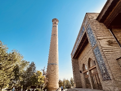 하자티 이맘 광장