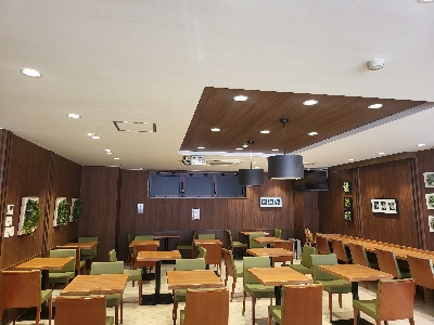 센트럴 호텔 다케오온센 에키마에 (CENTRAL HOTEL TAKEOONSEN EKIMAE)