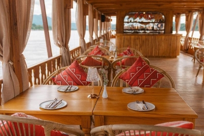 라오스 비엔티안/루앙프라방/방비엥 5일 #빈티지카 올드타운투어 #선셋크루즈 #꽝시짚라인 #버기카 #블루라군 #롱테일 보트 #전통마사지 #특식4회 #3대 간식