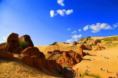 사진:내몽골/적봉/초원/사막 5일 #울란부통초원 #초원2박 #현대식게르(2인1실) #옥룡사막지대 #고속열차탑승 #북경789예술구 