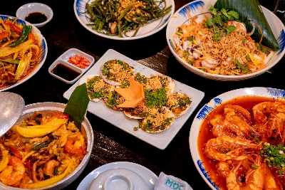 [홈쇼핑 에디션] 다낭 4박 5일 #래디슨 레드 #오션뷰UP #월드체인5성 #낭만야경 #바나힐 #호이안 야경투어 #루프탑바 #스톤마사지 #목씨푸드 #다낭타워 스테이크