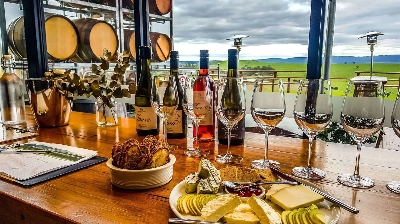 사진:[2030전용] 감성 가득 멜버른, 낭만 시드니와 햇살가득 모튼 아일랜드 크루즈 9일 ＃모튼 DayPass ＃노쇼핑 #발코니 선실 #카니발 어드벤처호  #와이너리 ＃퍼핑빌리 기관차