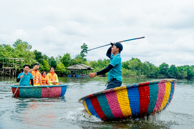 스타가이드와 함께하는 다낭 5일 #월드체인 5성호텔 #바나힐 #호이안 야경투어 #미슐랭맛집 #다낭타워 스테이크 #씨푸드 #루프탑바 
